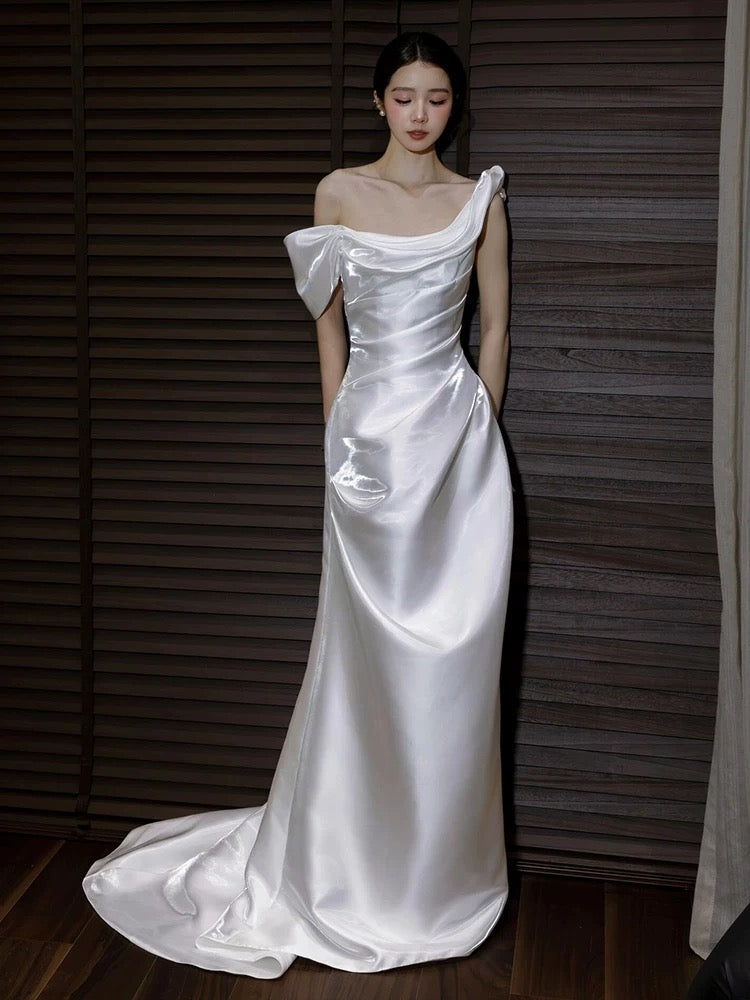 Unique Mermaid Off The Shoulder Pleats Satin Short Sleeves Wedding Dresses Brides Dress