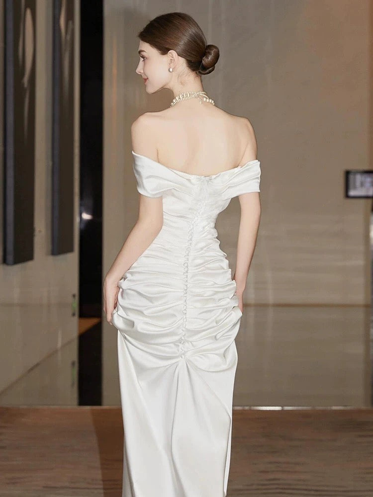 Unique Mermaid Off The Shoulder Short Sleeves Long White Wedding Dresses