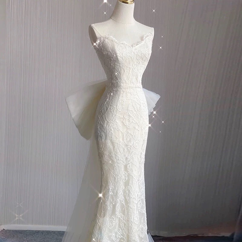 Timeless Mermaid Sweetheart Lace White Satin Wedding Dresses