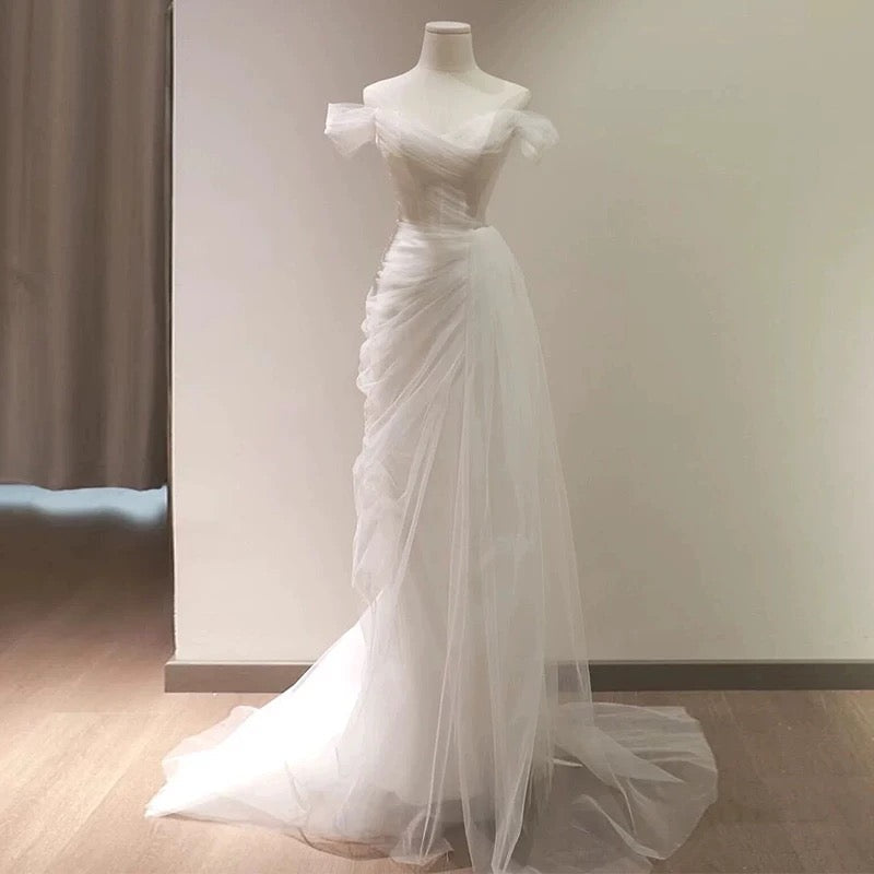Timeless Mermaid Off The Shoulder Tulle White Wedding Dresses