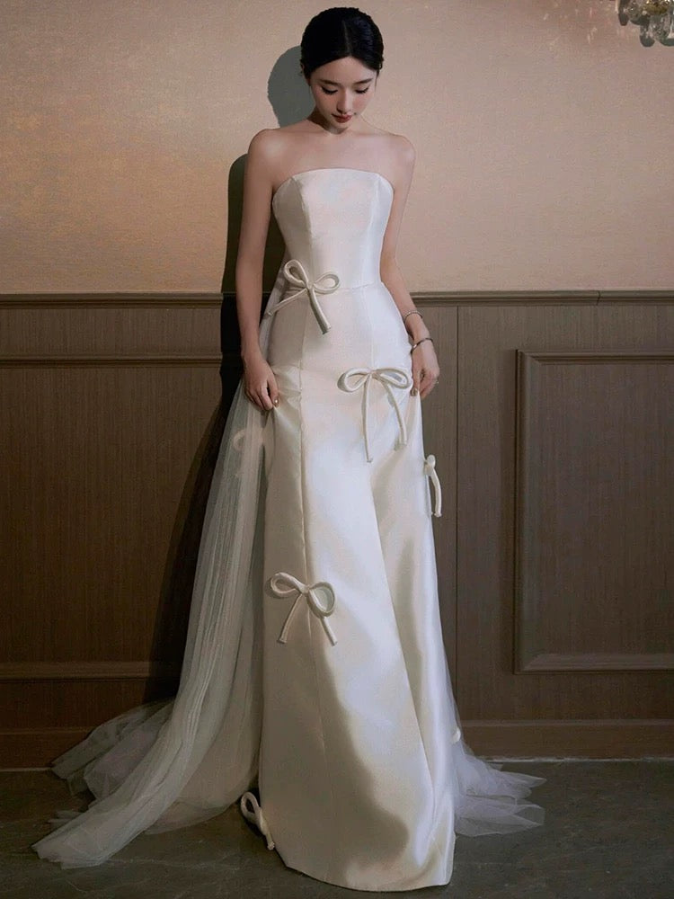 Timeless Mermaid Strapless White Satin Long Wedding Dresses Bridal Dress