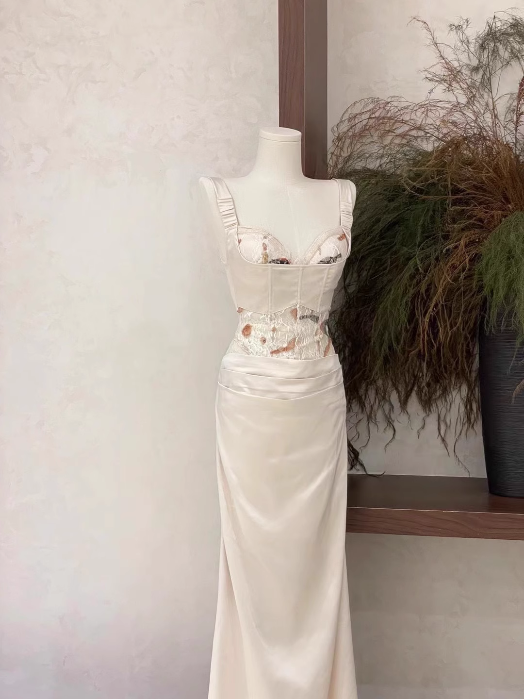 Modest 2 Pieces Top and Skirt Ivory Women's Long Vacation Dresses