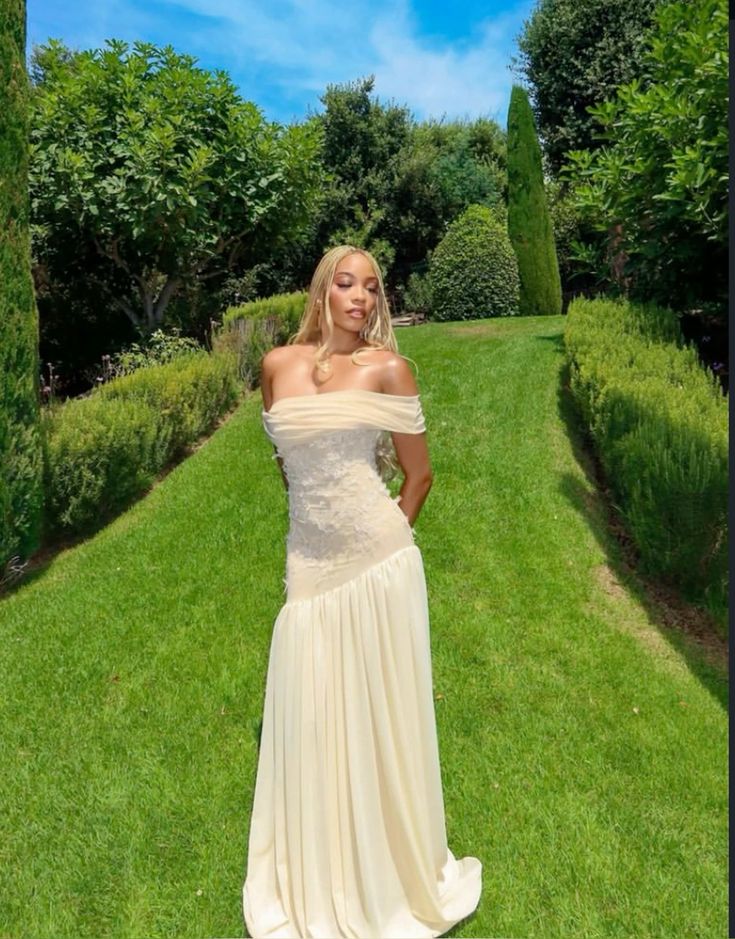 Pretty Mermaid Off The Shoulder Long Champagne Prom Dress Evening Dress Formal Dress