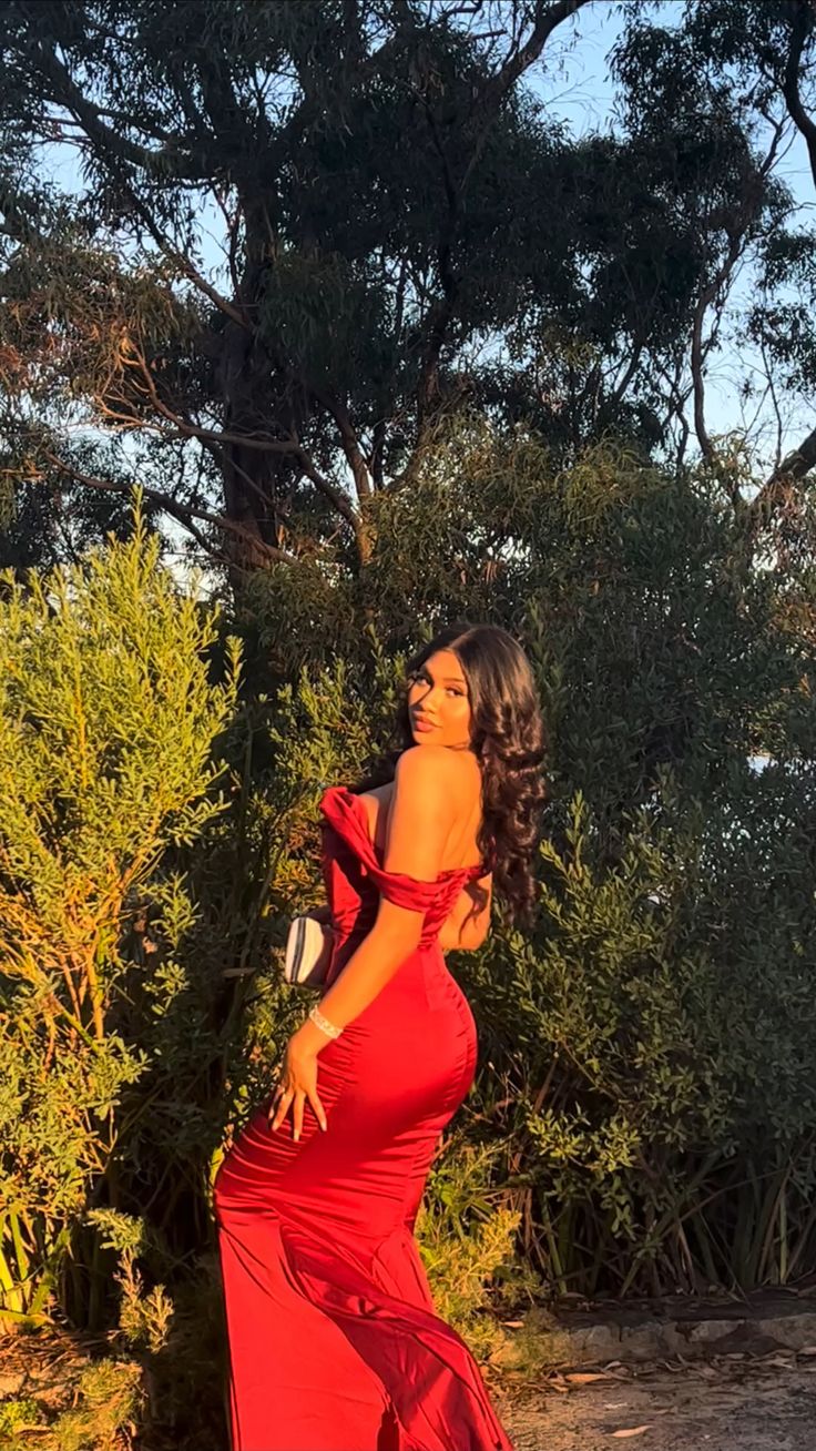 Sexy Mermaid Off The Shoulder Satin Red Prom Dresses Long Party Dress