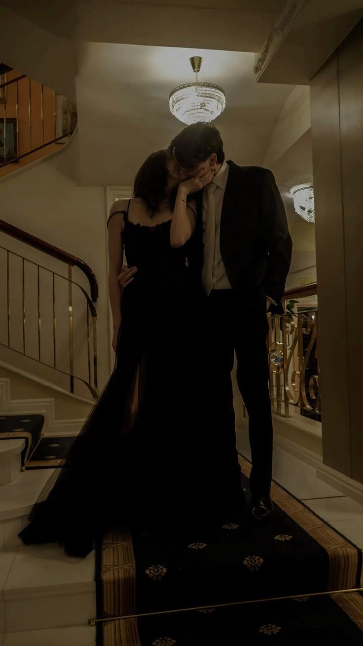 Sexy Mermaid Spaghetti Straps Black Satin Prom Dresses Long Party Dress