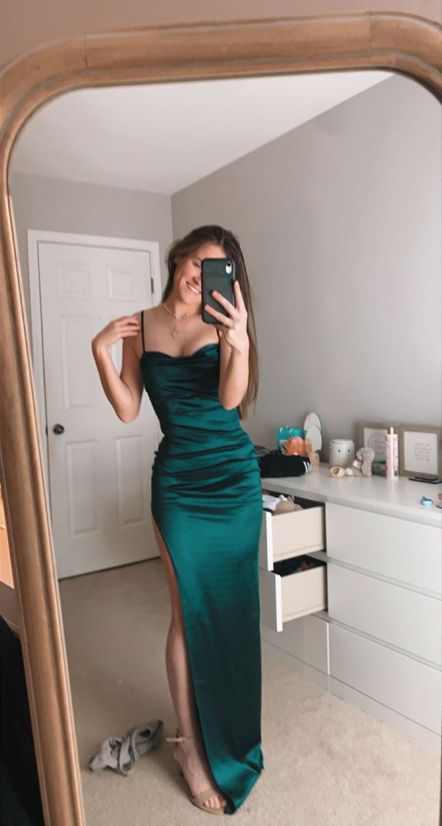 Sexy Mermaid Green Satin Long Prom Dresses Long Party Dress