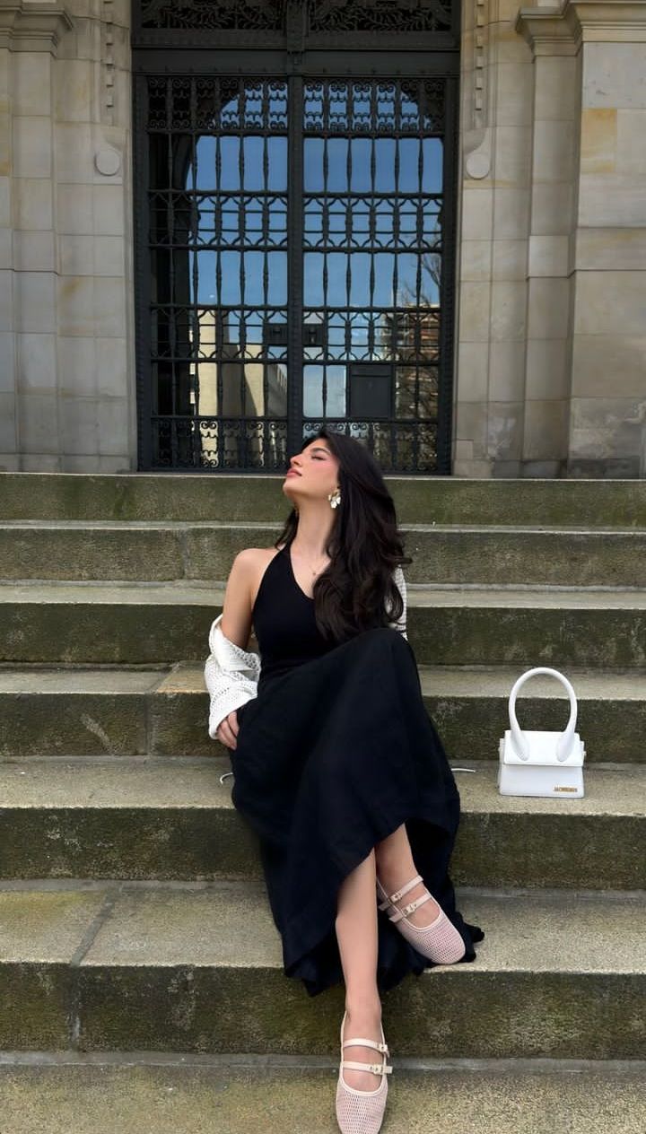 Sexy A Line Halter Neckline Black Long Prom Dresses Party Dress