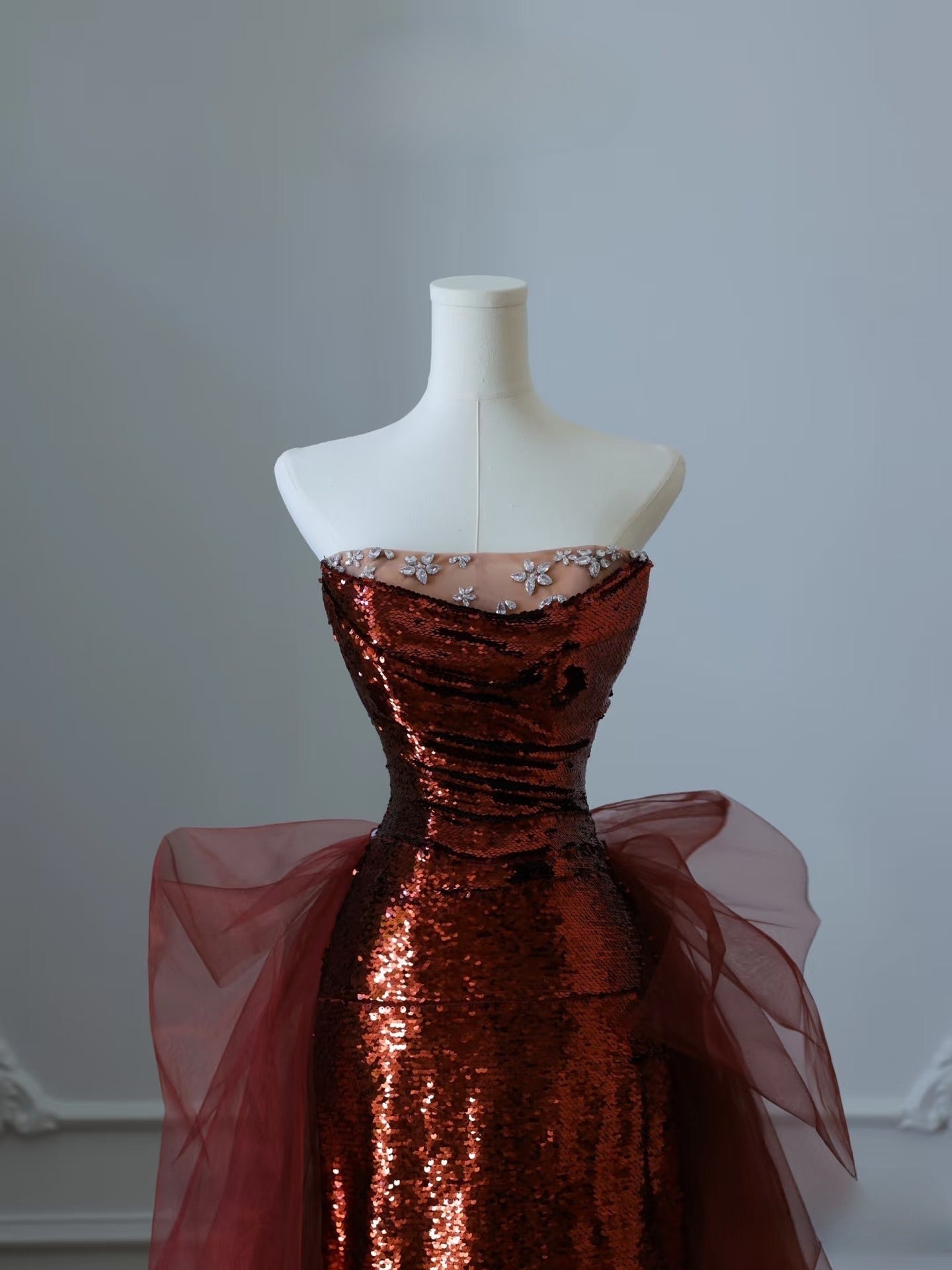 Pretty Mermaid Strapless Sequin Long Burgundy Ruffles Long Prom Dresses Formal Evening Dress