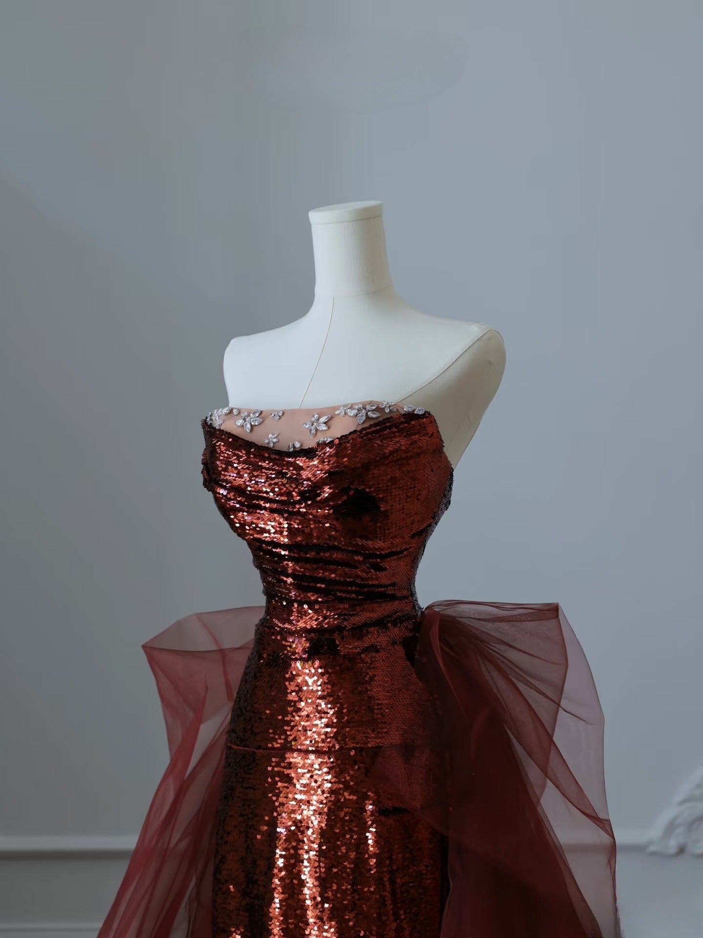 Pretty Mermaid Strapless Sequin Long Burgundy Ruffles Long Prom Dresses Formal Evening Dress