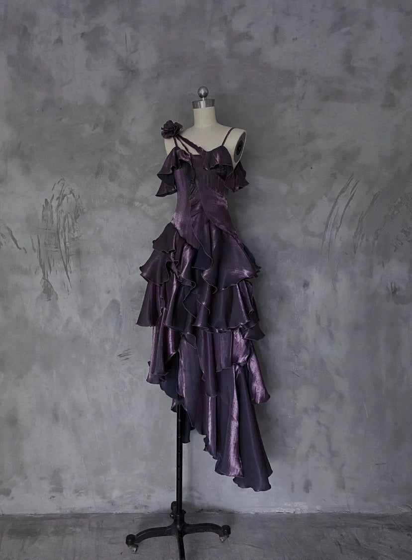 Pretty Irregular Ruffled Spaghetti Straps Grape Prom Dresses With Detachable Rose Long Birthday Dress For Women