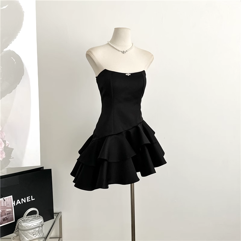 Cute A line Strapless Black Homecoming Dresses Short Satin Birthday Outfits