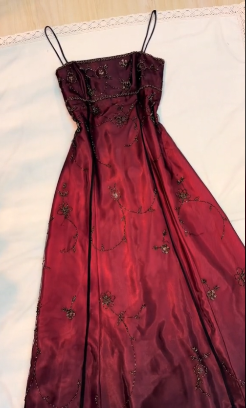 Classy A line Spaghetti Straps Burgundy Beads Long Prom Dress