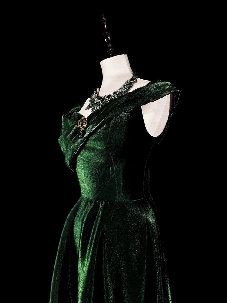 Pretty A Line Sweetheart Ruffles Long Evening Dress Green Velvet Prom Dresses