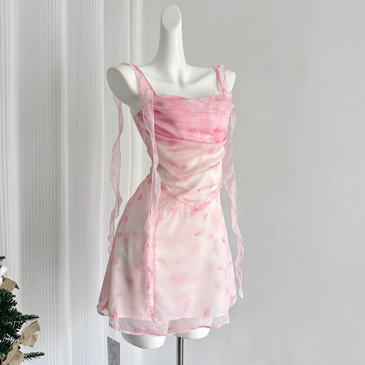 Cute Sheath Straps Sleeveless Floral Pink Dress Short Holiday Dresses