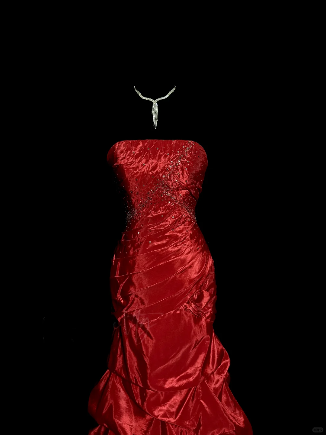 Aesthetic Mermaid Strapless Neckline Red Taffeta Prom Dress Ruffle Long Party Dress