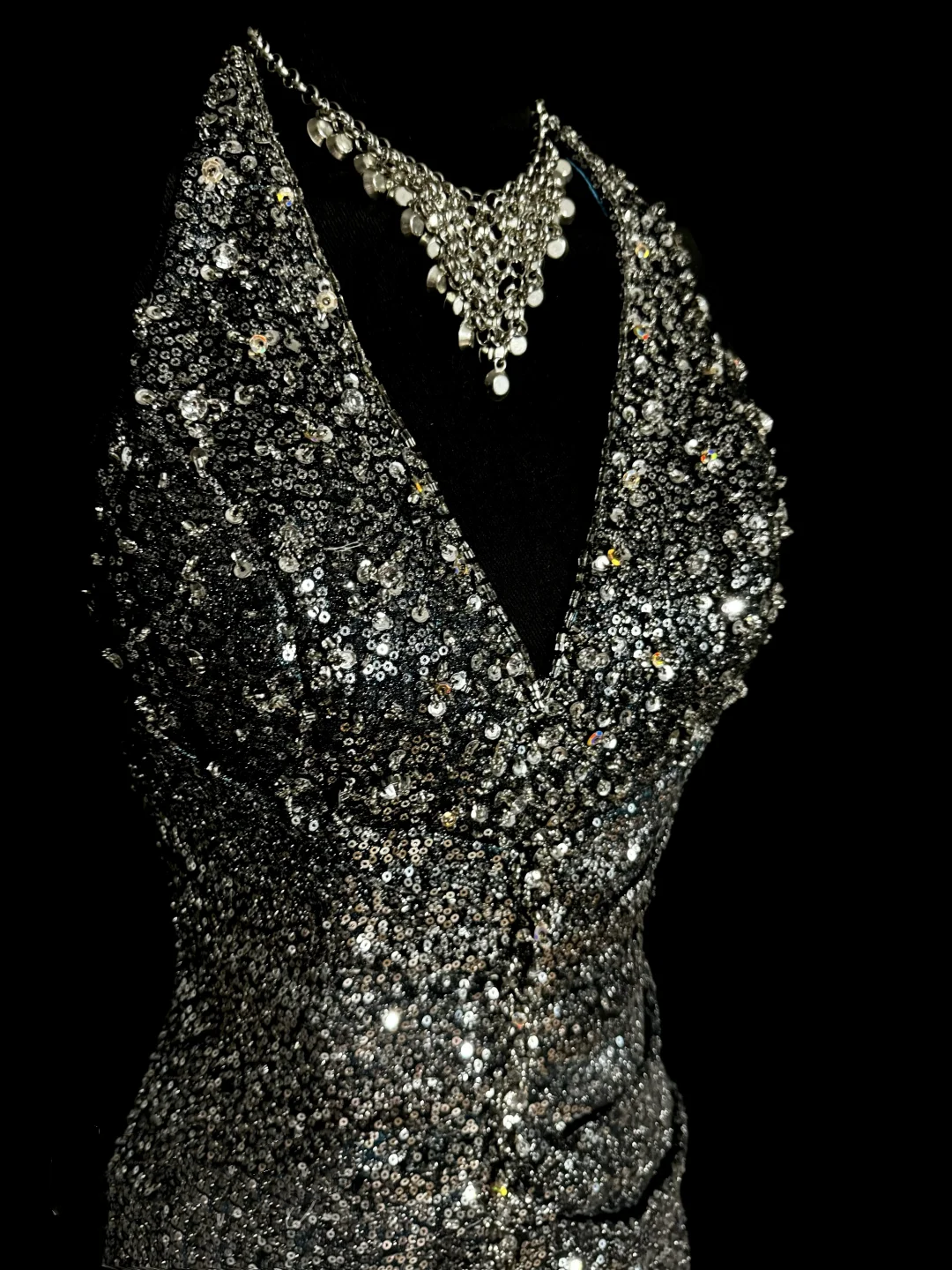 Vintage Mermaid V Neckline Gray Sequin Long Prom Gown Fairy Prom Dresses