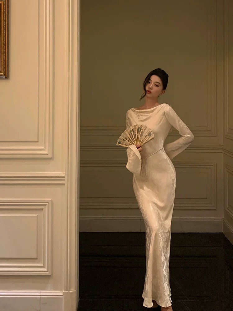 Chic Sheath Scoop Long Sleeves Floral Ivory Silk Satin Long Prom Dresses Birthday Outfits