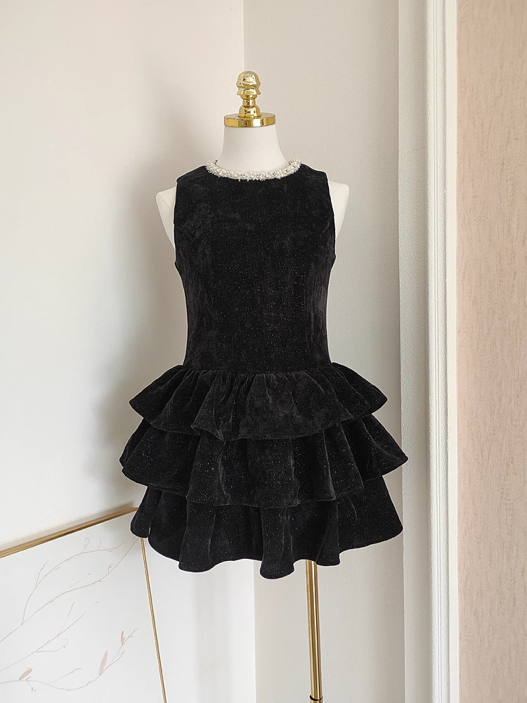 Sexy A Line Scoop Ruffles Vacation Dresses Short Black Birthday Outfits