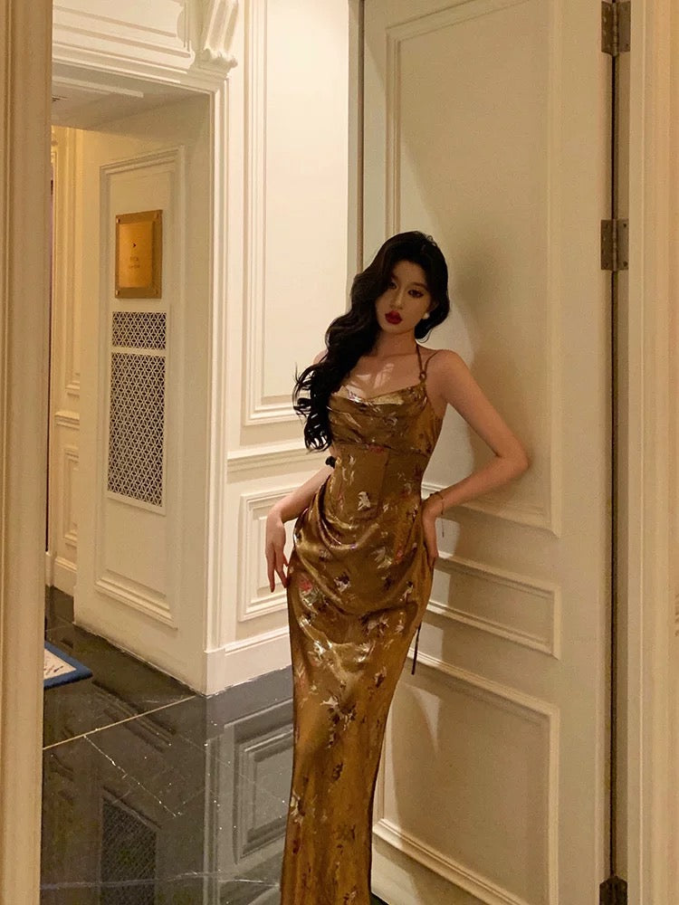 Sexy Sheath Halter Sleeveless Gold Floral Satin Prom Dresses Birthday Outfits