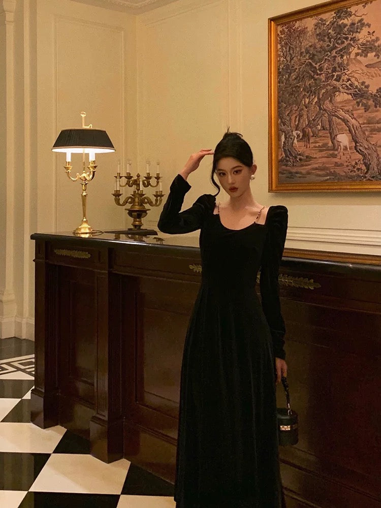 Sexy A line Straps Long Sleeves Black Velvet Prom Dresses Birthday Outfits