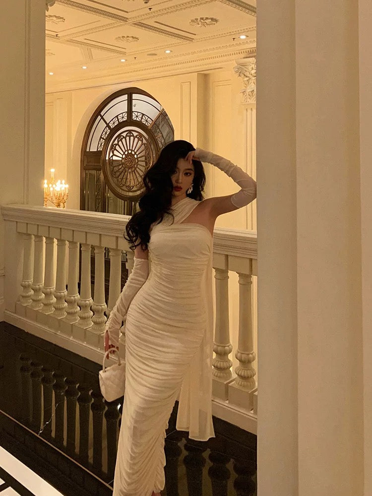 Stunning Sheath Strapless Sleeveless White Date Night Dress Ruffles Prom Dresses Birthday Outfit