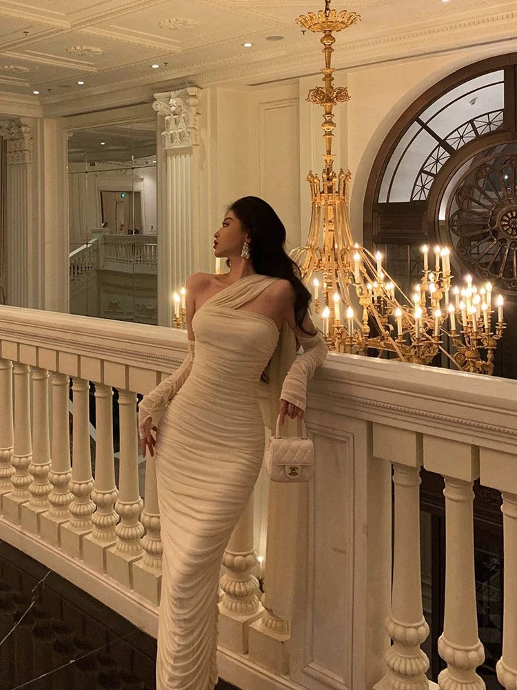 Stunning Sheath Strapless Sleeveless White Date Night Dress Ruffles Prom Dresses Birthday Outfit