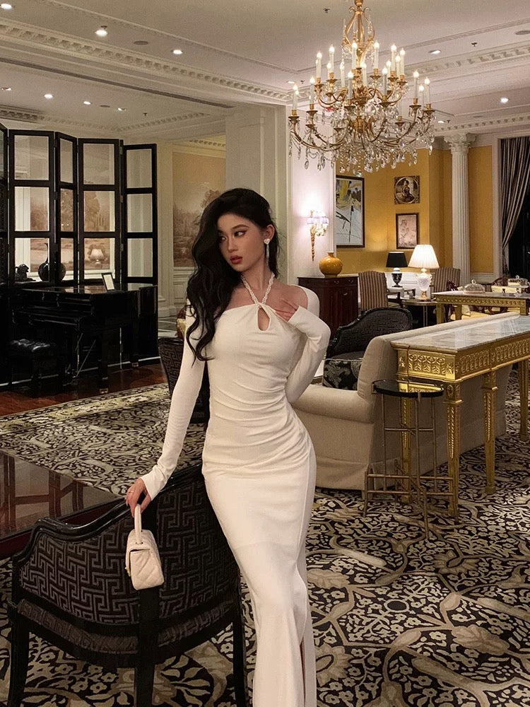 Stunning Sheath Halter Neckline Long Sleeves Date Night Dress White Prom Dresses Birthday Outfit