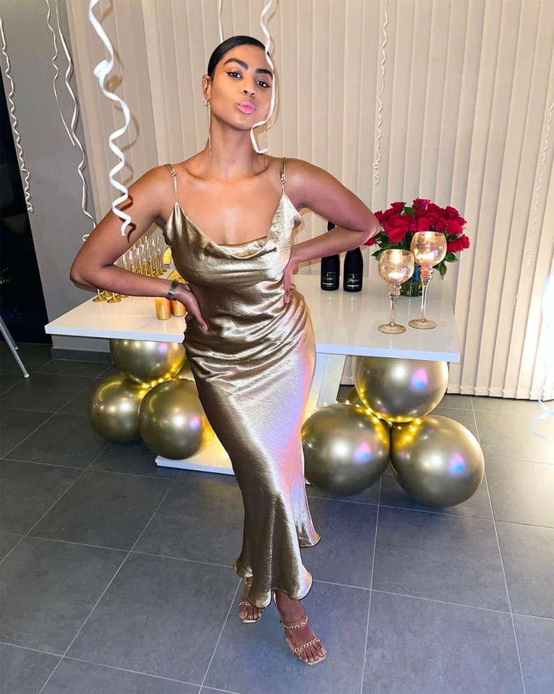 Glossy Open Back Shiny Backless Satin Prom Dress Elegant Cowl Neckline Party Ruched Side Women Midi Dress