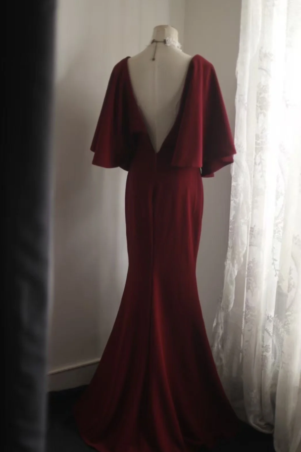 Vintage V Neck Burgundy Satin Mermaid Evening Dress Backless Long Birthday Party Dress