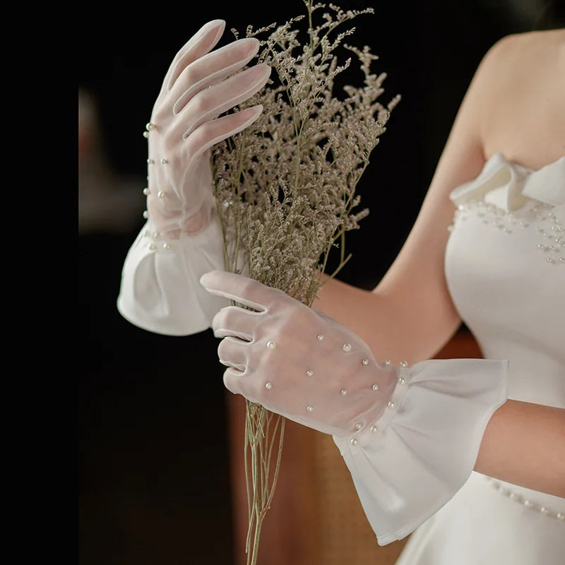 Short Bridal Gloves White Pearl Wristband Wedding Glove For Women Girl Party Evening Dress Jewelry Bride Accessories