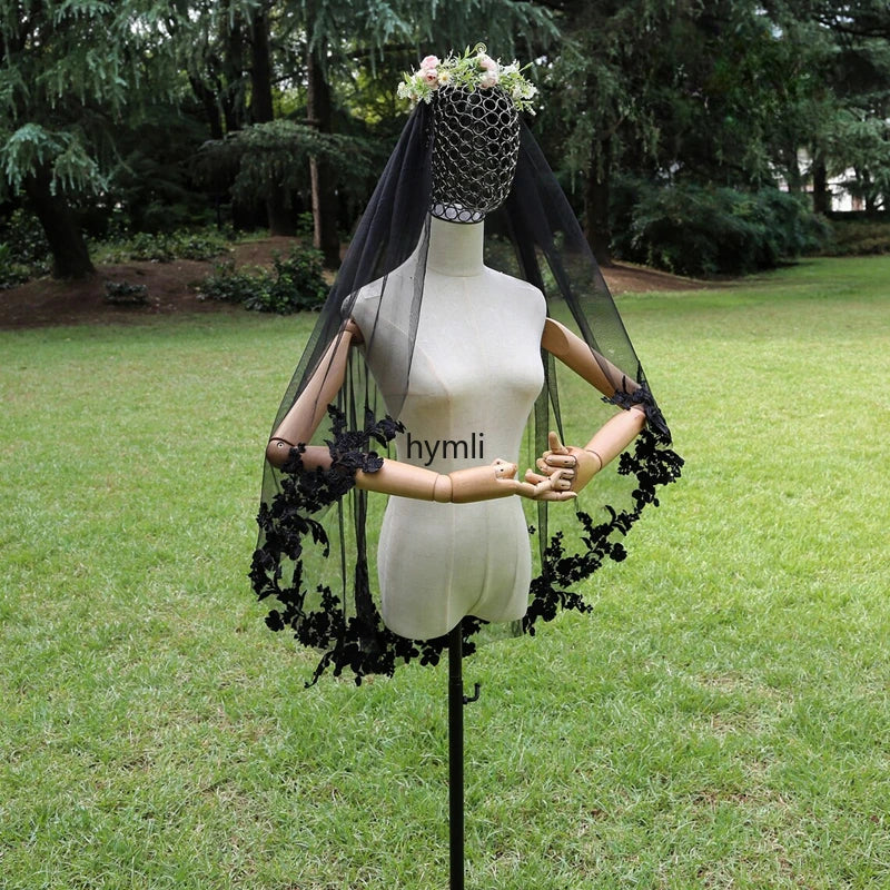 1 Layer Bridal Veil with Black Lace Applique Wedding Dress Fingertip Black Wedding Veil
