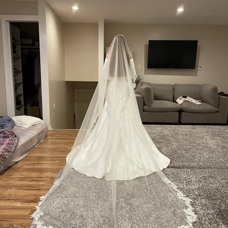 1 Tier Lace Applique Wedding Veil Cathedral Length Bridal Veil Ivory