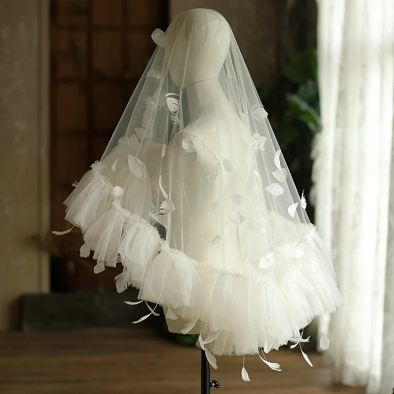Feather Bridal Veil Short White Wedding Veils For Brides Evening Dinner Party Dress Women Girl Gifts Hair Accessories Jewelry
