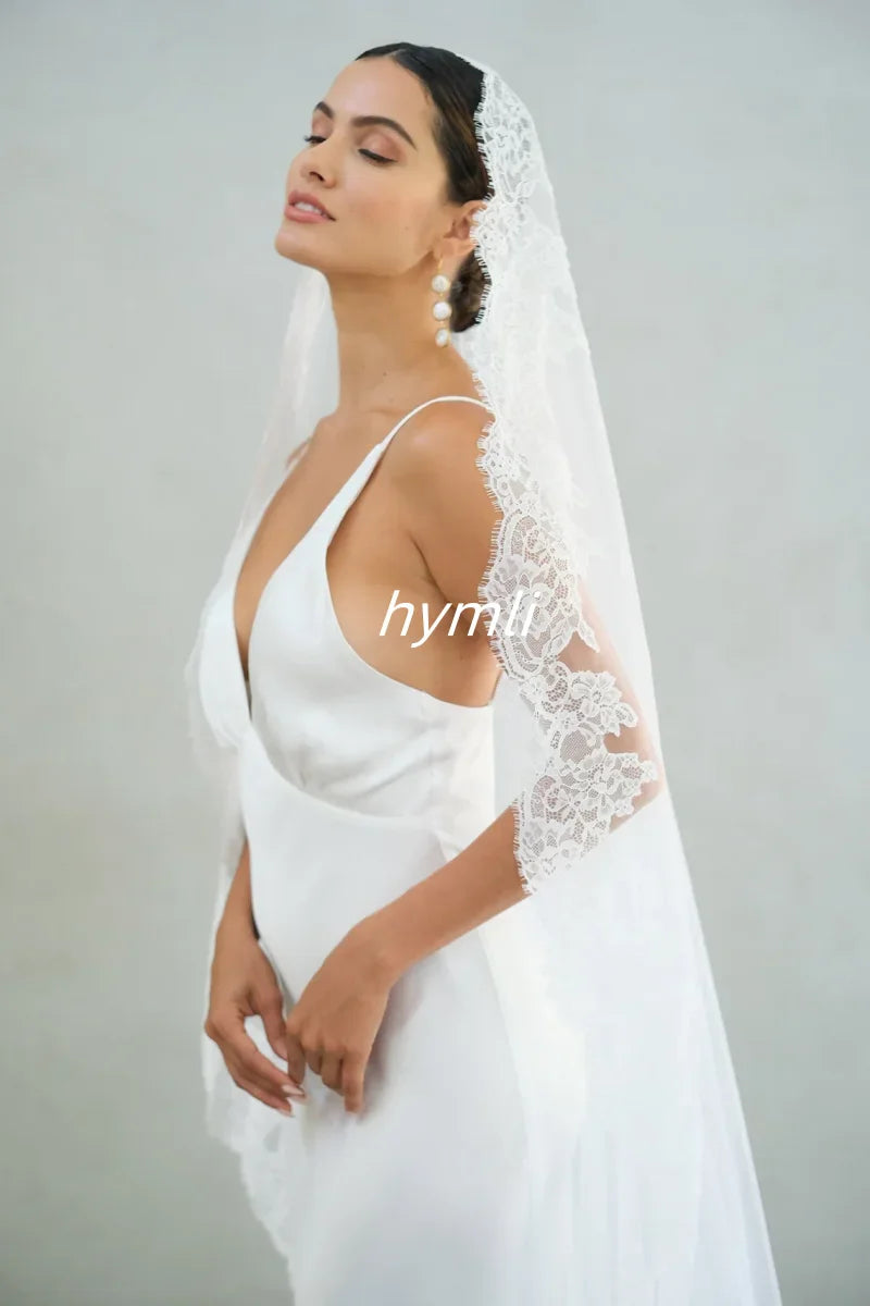 New One Tier Bridal Veil with Eyelash lace Trim Mantilla Lace Veil Soft Wedding Veil