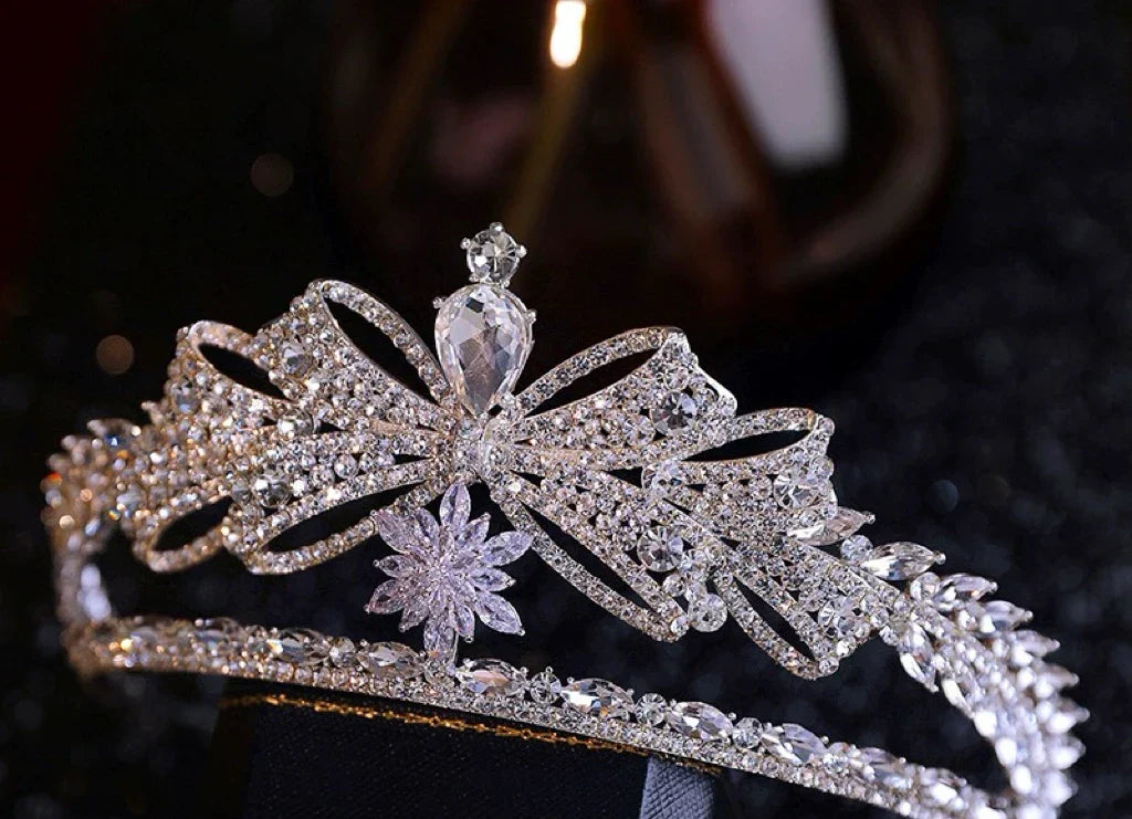 Bridal Hair Jewelry Crystal Zirconia Tiaras and Crowns Princess Queen Diadem For Brides Women Headpieces Wedding Accessories