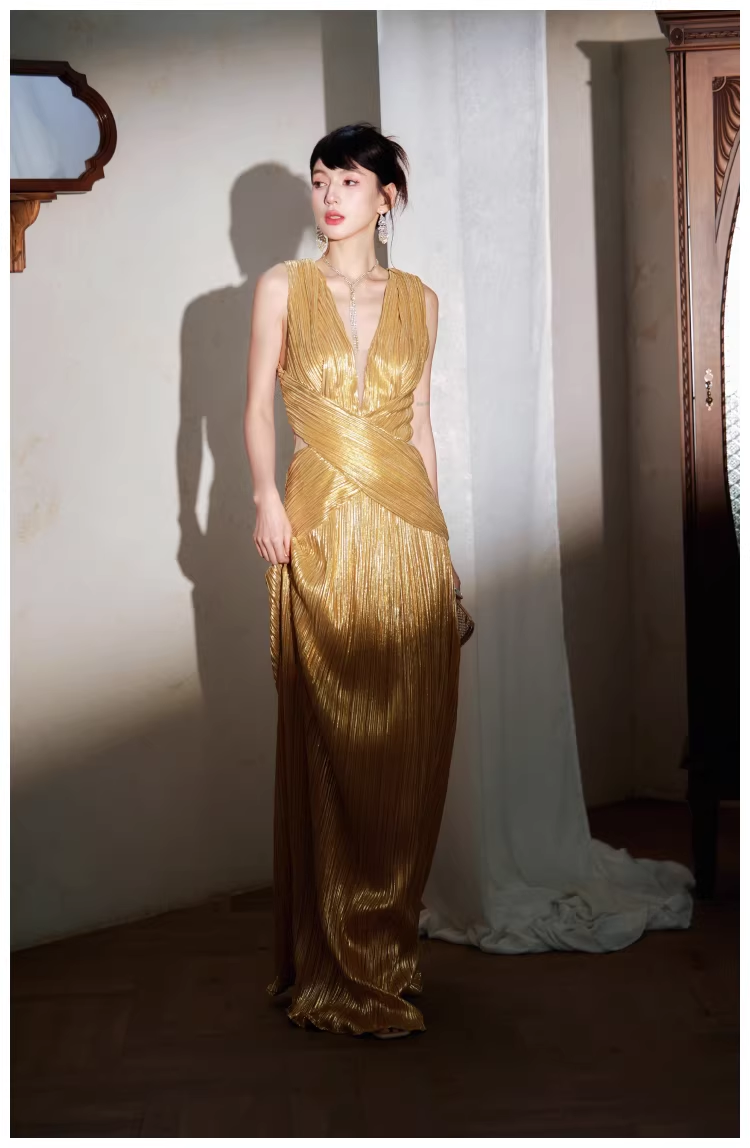 Gorgeous V Neck Gold Satin Pleated Long Evening Dress 19th Birthday Outfits