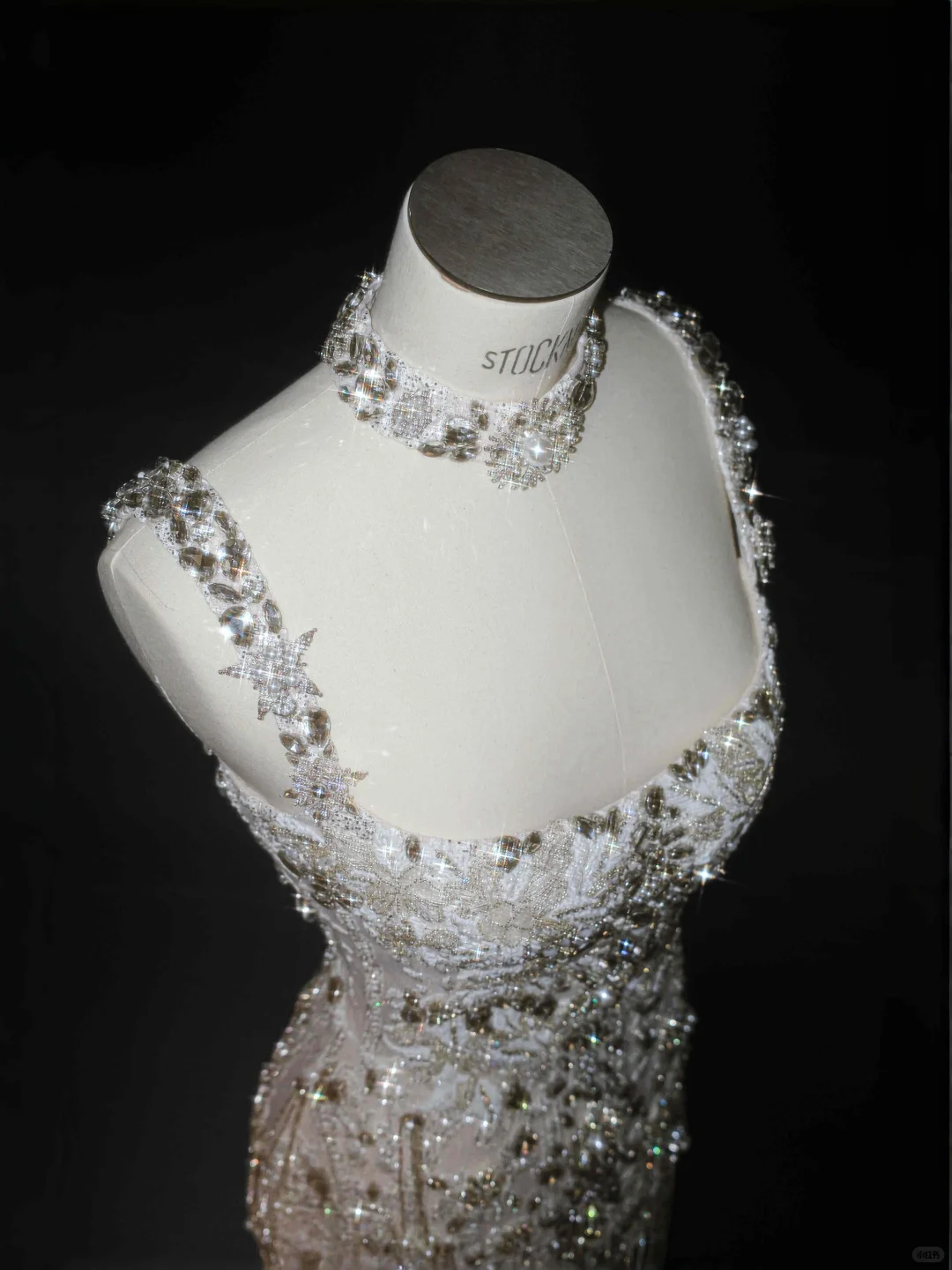 Gorgeous Spaghetti Straps Sequin Beaded Sheath Short Party Dress Short Formal Homecoming Dress