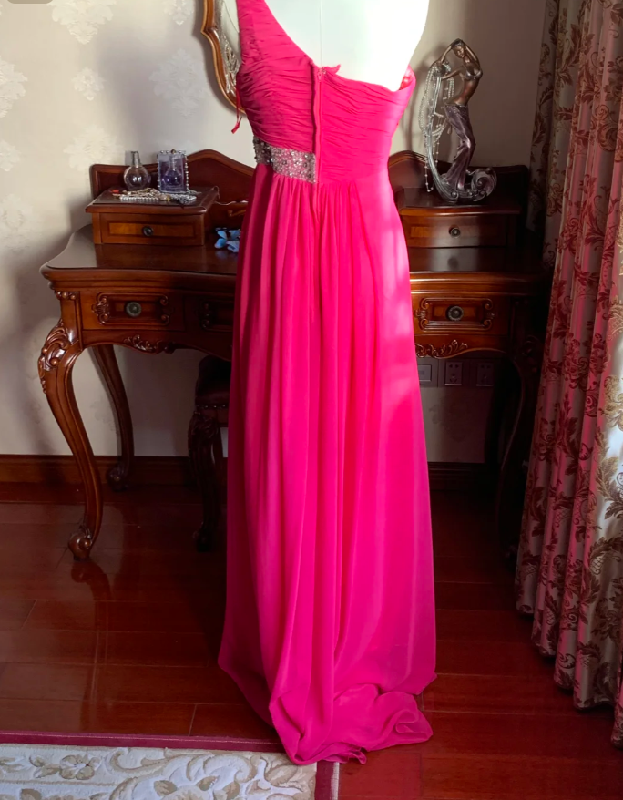 Pretty Rose Red One Shoulder Chiffon Pleated Beaded Evening Dress Long Wedding Guest Dress