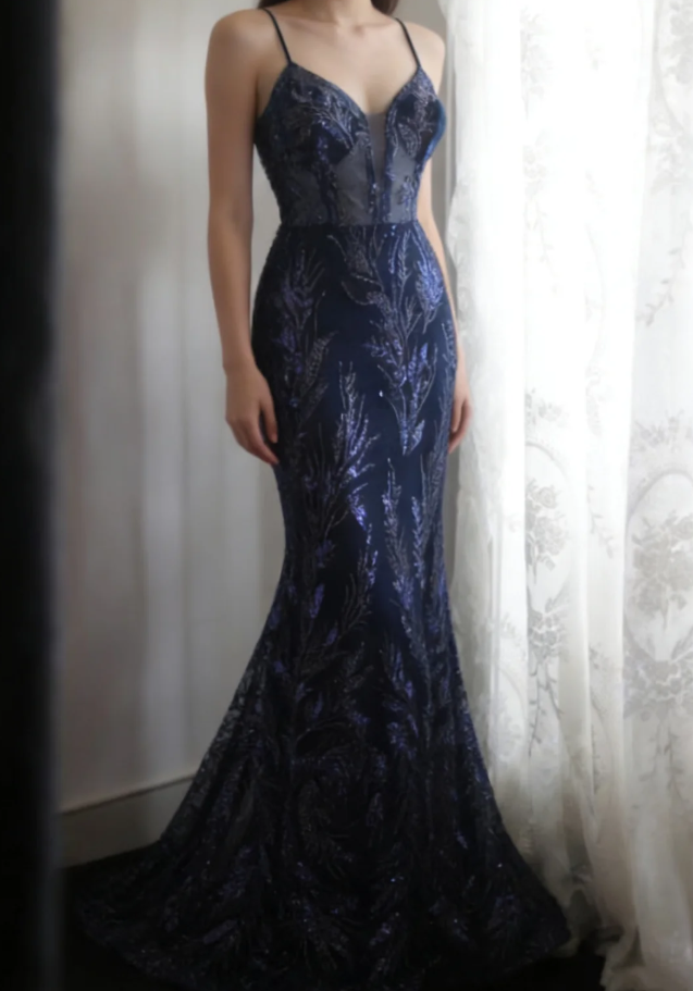 Luxurious Spaghetti Straps Tulle Sequin Mermaid Long Party Dress Navy Blue Evening Dress