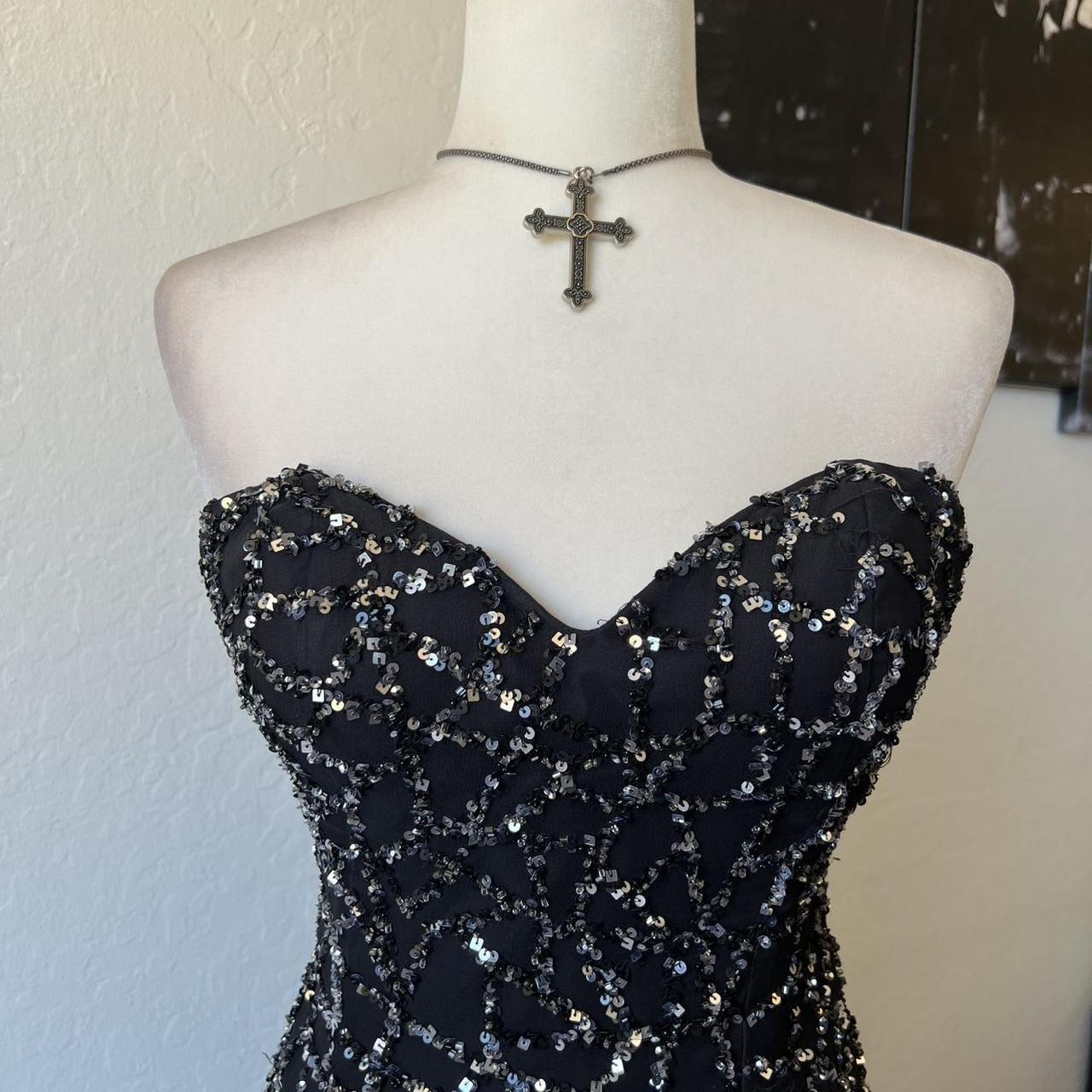 Sparkly Black Sweetheart Neck Sequin Sheath Cocktail Dress Formal Graduation Homecoming Dress