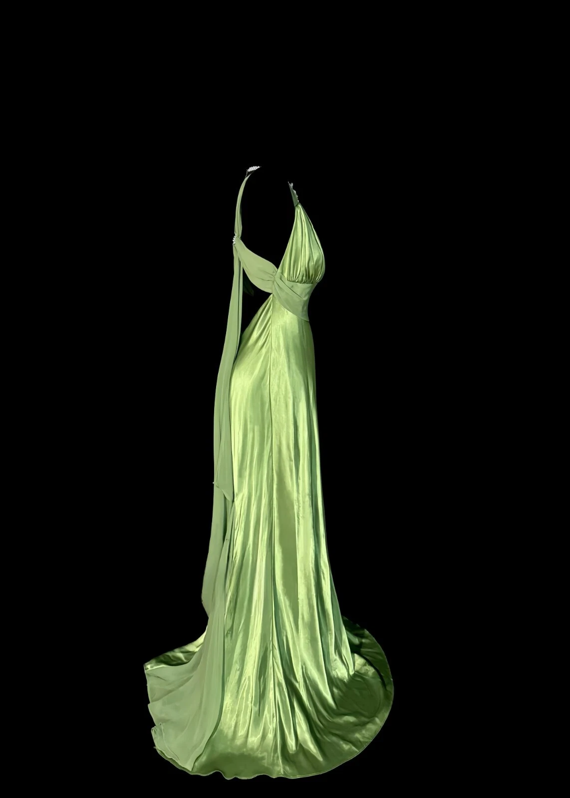 Sexy Green Prom Dress Satin V-Neck Backless Pleated Evening Dress