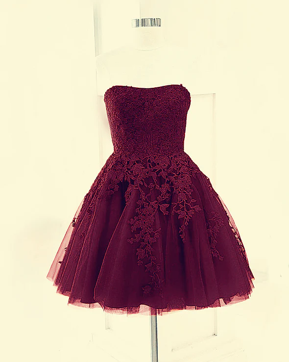 Tulle Strapless Homecoming Dresses Lace Embroidery