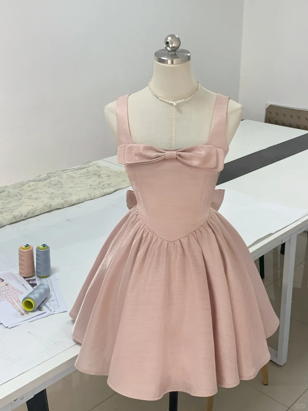 Simple Pink Satin Bow A Line Birthday Outfits Short Graduation Homecoming Dress