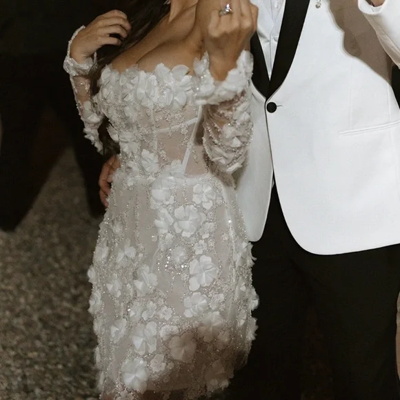 Classy White Strapless Tulle Sequin Appliques Sheath Short Wedding Dress Bridal Dress