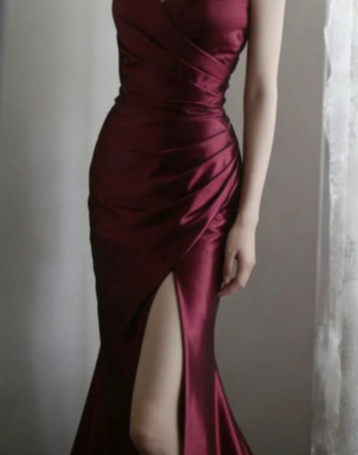 Vintage Burgundy One Shoulder Satin Pleated Long Wedding Guest Dress Formal Slit Party Dress