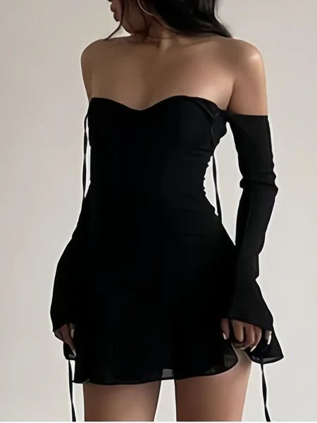 Sexy Halter Neck Off The Shoulder Black Sheath Cocktail Dress Short Party Dress Homecoming Dress