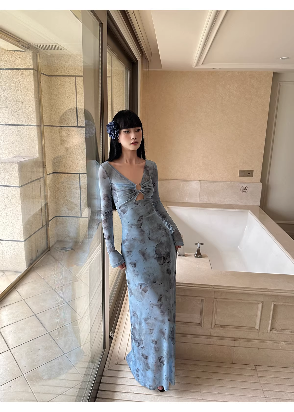 Charming V Neck Blue Lace Sheath Long Evening Dress Formal Wedding Guest Dress