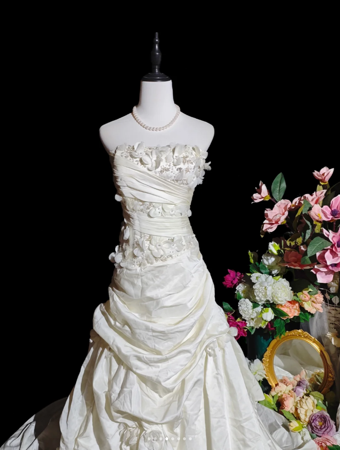 Pretty Ivory Strapless Satin Pleated Appliques Mermaid Party Dress Long Birthday Evening Gown