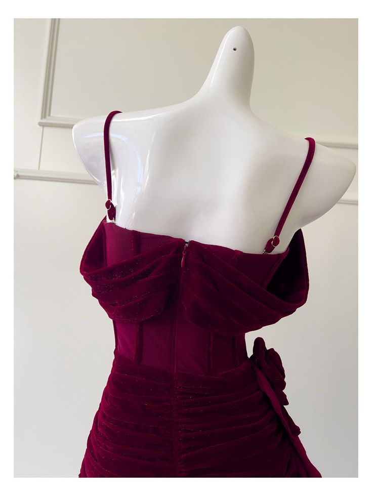 Pretty Spaghetti Straps Burgundy Sheath Short Homecoming Dresses Cocktail Dress