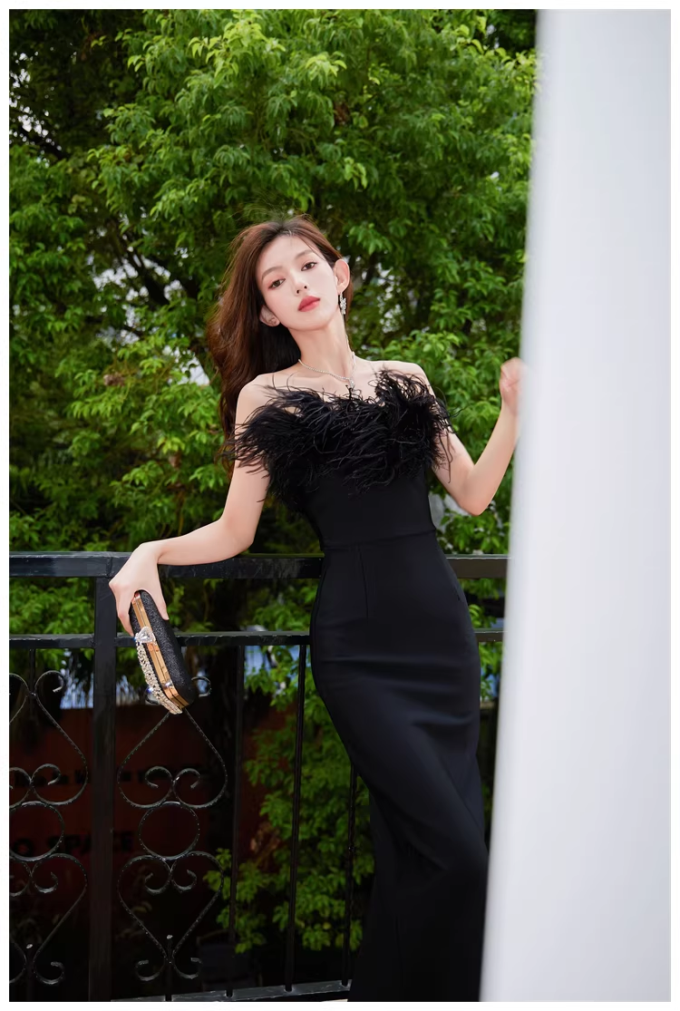 Chic Feathers Strapless White Satin Sheath Long Prom Dress Evening Dresses